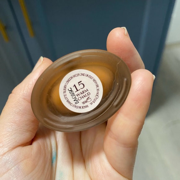 Charlotte Tilbury, YSL, Guerlain, Sisley foundations - Picture 2 of 8